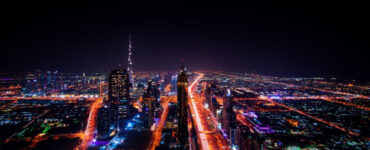 Urlop w Dubaju czy Abu Dhabi? Co wybrać na wakacje w Emiratach?